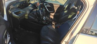 Peugeot 2008 2017 ALLURE-thumb-7