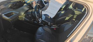 Peugeot 2008 2017 ALLURE-thumb-8