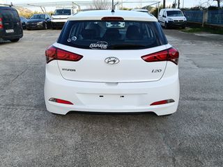 Hyundai i 20 2016-thumb-4