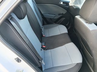 Hyundai i 20 2016-thumb-9