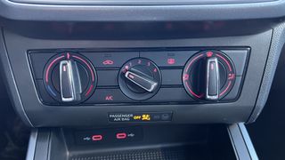 Seat Arona 2021 STYLE CARMAX - 3 ΧΡΟΝΙΑ ΔΩΡΕΑΝ SERVICE-thumb-13