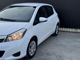Toyota Yaris 2014 YARIS 1.3 VVTI Automatic-thumb-3