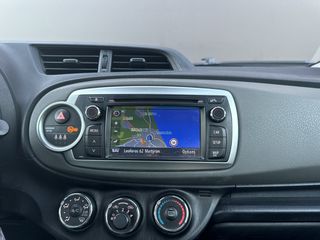 Toyota Yaris 2014 YARIS 1.3 VVTI Automatic-thumb-41