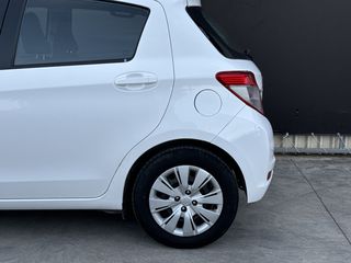 Toyota Yaris 2014 YARIS 1.3 VVTI Automatic-thumb-22