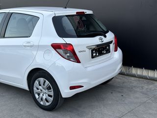 Toyota Yaris 2014 YARIS 1.3 VVTI Automatic-thumb-23