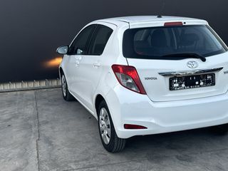 Toyota Yaris 2014 YARIS 1.3 VVTI Automatic-thumb-32