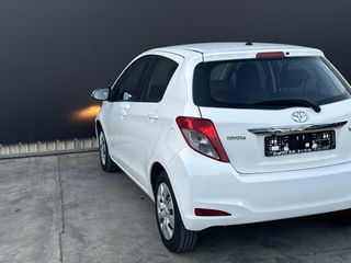 Toyota Yaris 2014 YARIS 1.3 VVTI Automatic-thumb-33