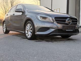 Mercedes-Benz A 180 2015 A180D STYLE-thumb-4