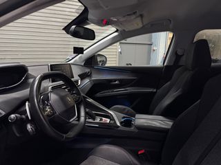 Peugeot 3008 2017 1.2 PURETECH 130 ALLURE-thumb-18