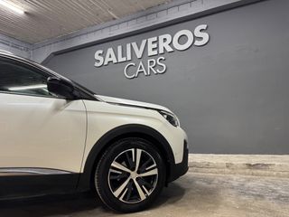 Peugeot 3008 2017 1.2 PURETECH 130 ALLURE-thumb-32