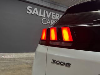 Peugeot 3008 2017 1.2 PURETECH 130 ALLURE-thumb-35