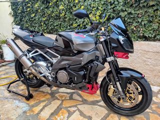 Aprilia Tuono 2006-thumb-1