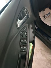Ford Focus 2017 STATION WAGON-thumb-7