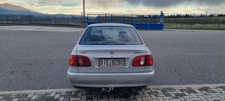 Toyota Corolla 2000-thumb-3