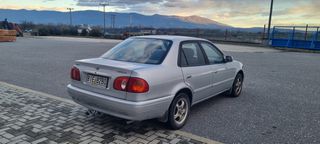 Toyota Corolla 2000-thumb-4