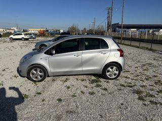 Toyota Yaris 2007-thumb-3