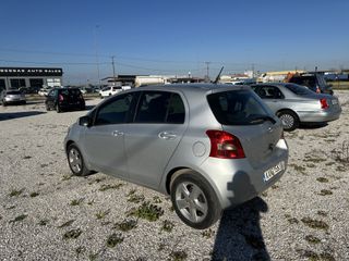 Toyota Yaris 2007-thumb-4
