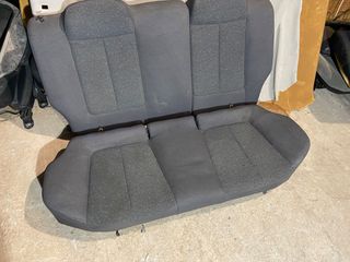 Καθίσματα πίσω HYUNDAI ACCENT 5θυρο 2001