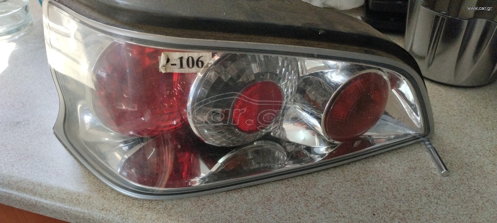 PEUGEOT 106 ΠΙΣΩ ΦΑΝΑΡΙΑ ΚΑΙΝΟΥΡΓΙΑ