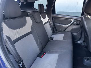Dacia Duster 2017 Prestige, 4x4, Οθόνη Carplay, Βιβλίο service, 2 Ετη Εγγύηση-thumb-14