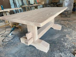 Τραπέζια Μοναστηριακά  89,99