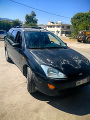 Ford Focus 2000 Ford Focus Wagon 1.6-thumb-2