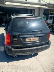 Ford Focus 2000 Ford Focus Wagon 1.6-thumb-5