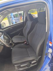Suzuki Swift 2015-thumb-12