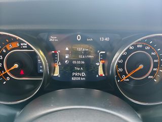 Jeep Wrangler 2019 CRD SAHARA EDITION-thumb-11