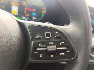 Mercedes-Benz GLA 250 2022 PLUG IN AYTOMATO-thumb-51