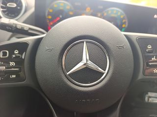 Mercedes-Benz GLA 250 2022 PLUG IN AYTOMATO-thumb-46