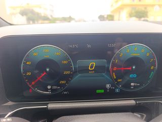 Mercedes-Benz GLA 250 2022 PLUG IN AYTOMATO-thumb-86
