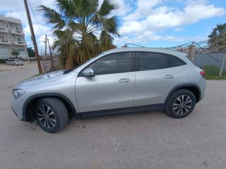 Mercedes-Benz GLA 250 2022 PLUG IN AYTOMATO-thumb-8