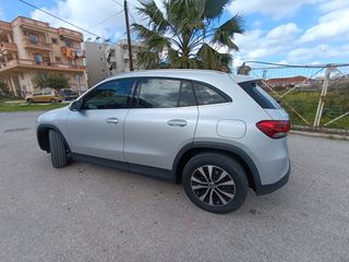 Mercedes-Benz GLA 250 2022 PLUG IN AYTOMATO-thumb-12
