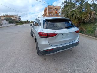 Mercedes-Benz GLA 250 2022 PLUG IN AYTOMATO-thumb-17