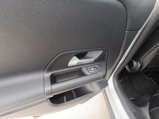 Mercedes-Benz GLA 250 2022 PLUG IN AYTOMATO-thumb-35