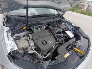 Mercedes-Benz GLA 250 2022 PLUG IN AYTOMATO-thumb-60