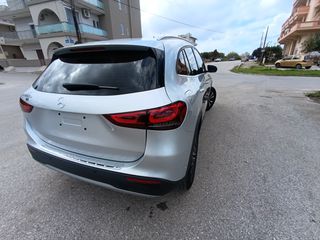Mercedes-Benz GLA 250 2022 PLUG IN AYTOMATO-thumb-21