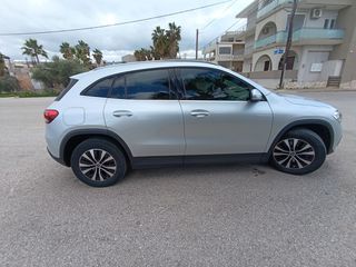 Mercedes-Benz GLA 250 2022 PLUG IN AYTOMATO-thumb-30