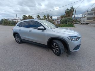Mercedes-Benz GLA 250 2022 PLUG IN AYTOMATO-thumb-32
