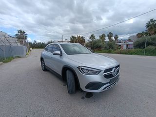 Mercedes-Benz GLA 250 2022 PLUG IN AYTOMATO-thumb-34