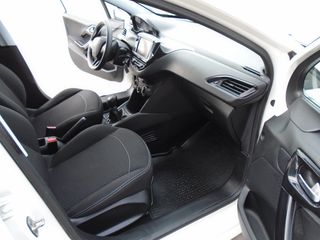 Peugeot 208 2019 P-thumb-14