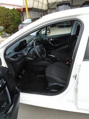 Peugeot 208 2019 P-thumb-15