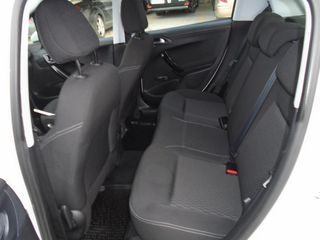 Peugeot 208 2019 P-thumb-17