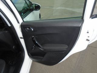 Peugeot 208 2019 P-thumb-11