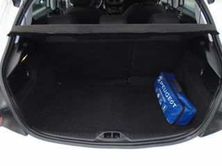 Peugeot 208 2019 P-thumb-28
