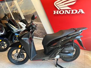 Honda SH 150i 2026 SPORTY