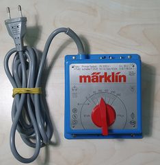ΜΕΤΑΣΧΗΜΑΤΙΣΤΗΣ Η ΡΟΟΣΤΑΤΗΣ MARKLIN GERMANY ΜΕ ΡΥΘΜΙΣΤΗ WATT 10VA--250VA  220V....ΣΑΝ ΚΑΙΝΟΥΡΙΟ ΔΕΙΤΕ ΠΟΛΛΕΣ ΦΩΤΟΓΡΑΦΙΕΣ ΤΗΝ ΑΛΗΘΕΙΑ ΤΗΣ ΠΡΑΓΜΑΤΙΚΟΤΗΤΑΣ
