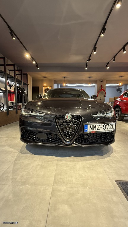Alfa Romeo Giulia 2024 VELOCE