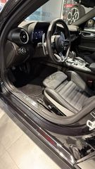 Alfa Romeo Giulia 2024 VELOCE-thumb-16